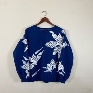 Fat face blue crewneck with white polka dot leaf patchwork women’s‎ 8